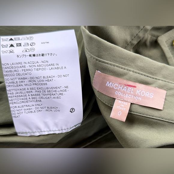 🦋 Michael Kors button down shirt - Picture 9 of 10